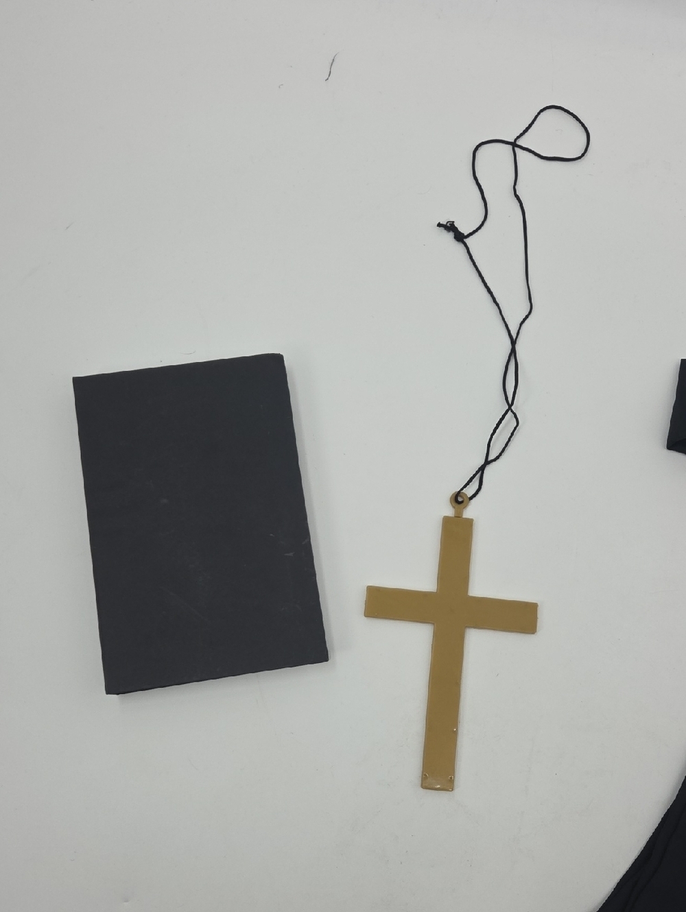 Children's Black Priest Costume with Gold Cross - Picture 13 of 16